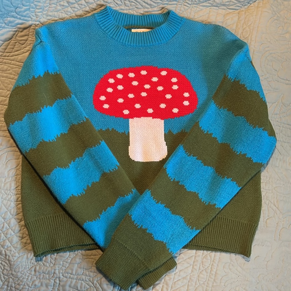 Pink Ripple Mushroom knit shirt/ sweater